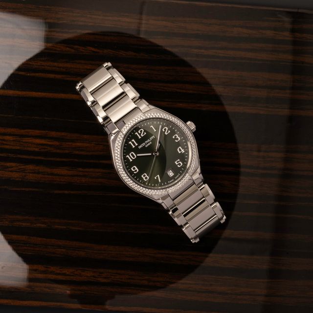Patek Philippe Twenty-4 7300/1200A-011 Image 7